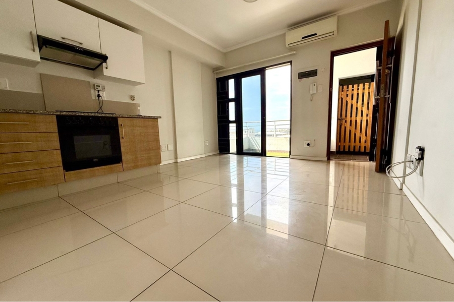 To Let 1 Bedroom Property for Rent in New Town Centre KwaZulu-Natal