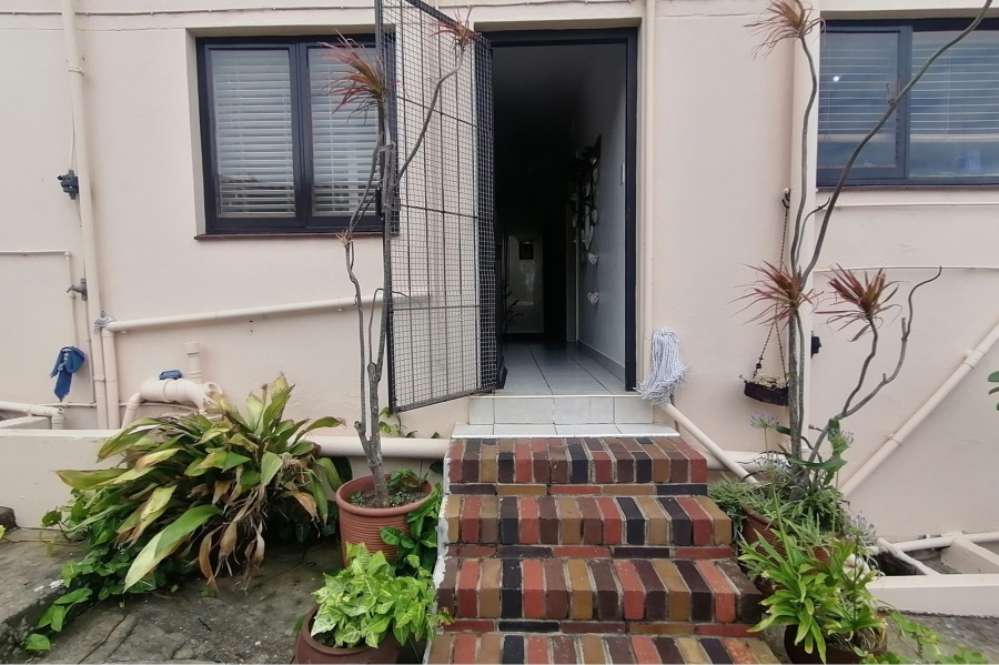 3 Bedroom Property for Sale in St Michaels On Sea KwaZulu-Natal