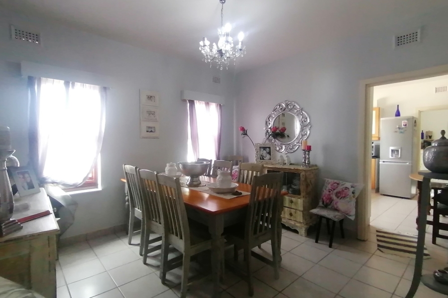 3 Bedroom Property for Sale in St Michaels On Sea KwaZulu-Natal