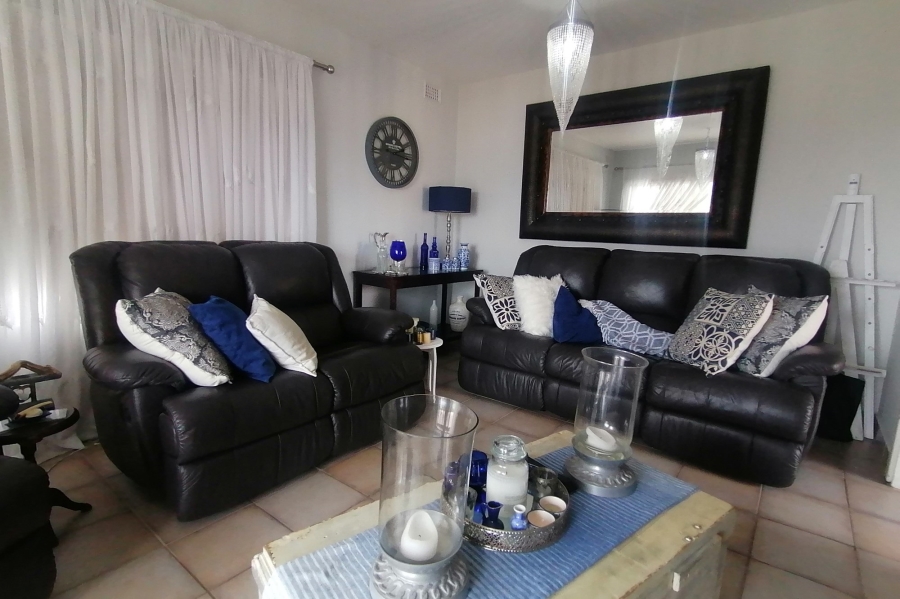 3 Bedroom Property for Sale in St Michaels On Sea KwaZulu-Natal