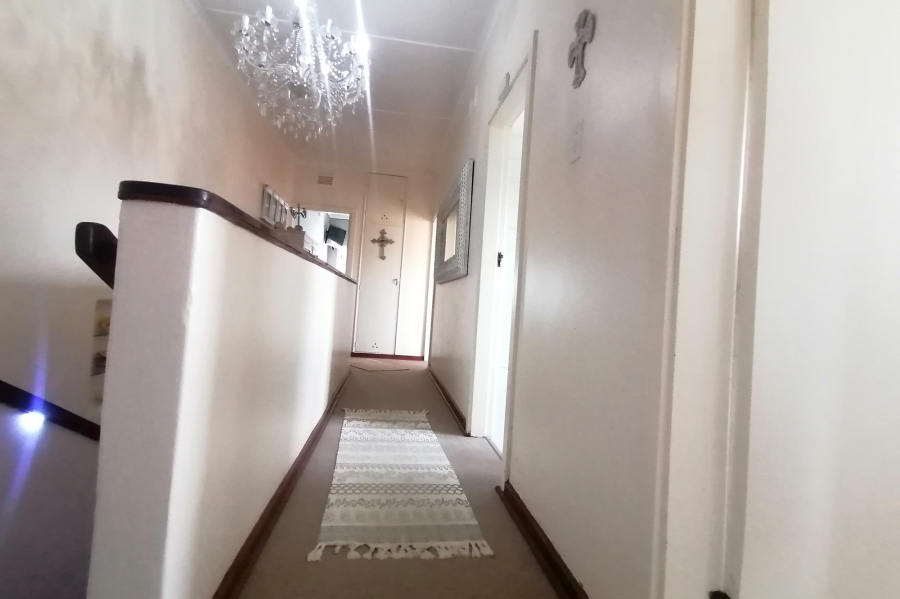 3 Bedroom Property for Sale in St Michaels On Sea KwaZulu-Natal