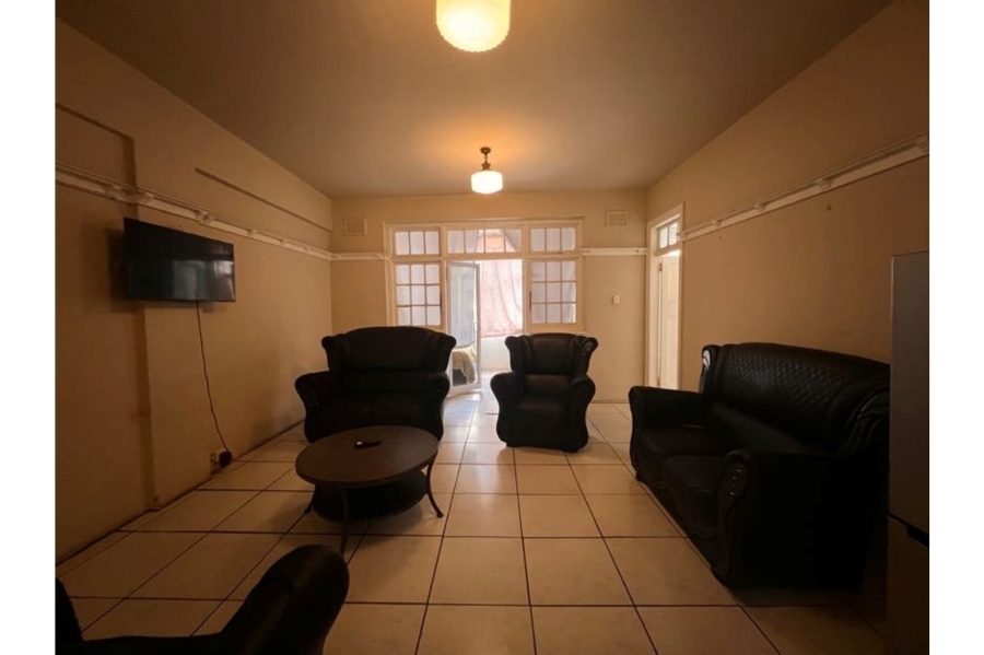 2 Bedroom Property for Sale in Durban Central KwaZulu-Natal