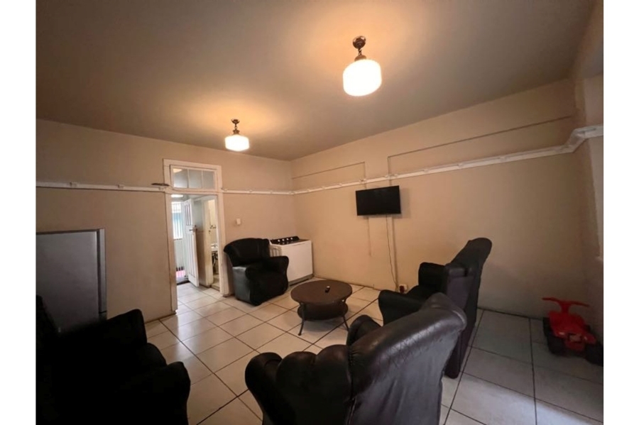 2 Bedroom Property for Sale in Durban Central KwaZulu-Natal