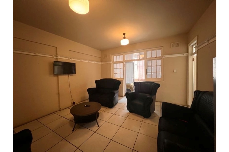 2 Bedroom Property for Sale in Durban Central KwaZulu-Natal