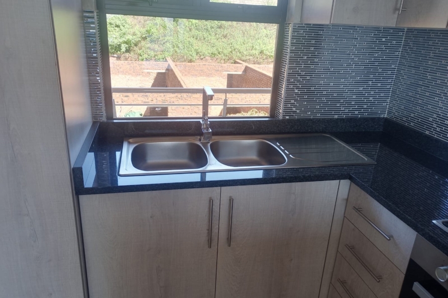 To Let 2 Bedroom Property for Rent in La Mercy KwaZulu-Natal