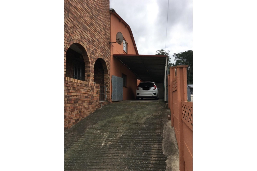 5 Bedroom Property for Sale in Crossmoor KwaZulu-Natal