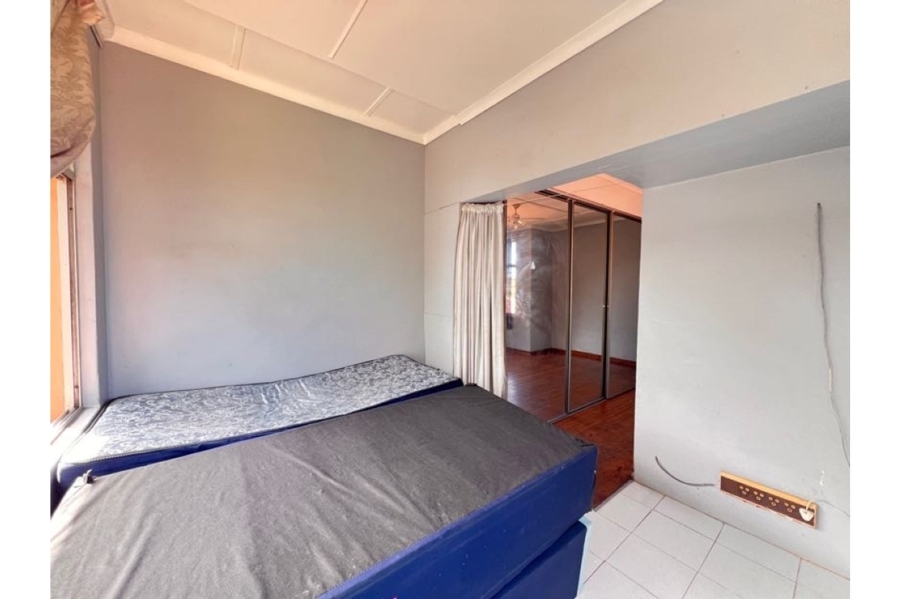 2 Bedroom Property for Sale in Glenwood KwaZulu-Natal