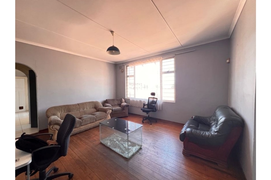 2 Bedroom Property for Sale in Glenwood KwaZulu-Natal