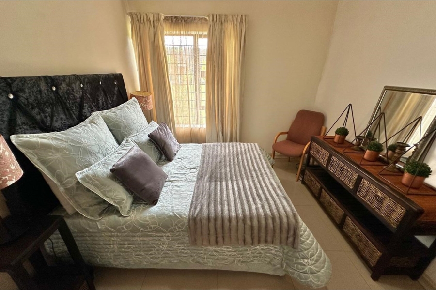 3 Bedroom Property for Sale in Schuinshoogte KwaZulu-Natal