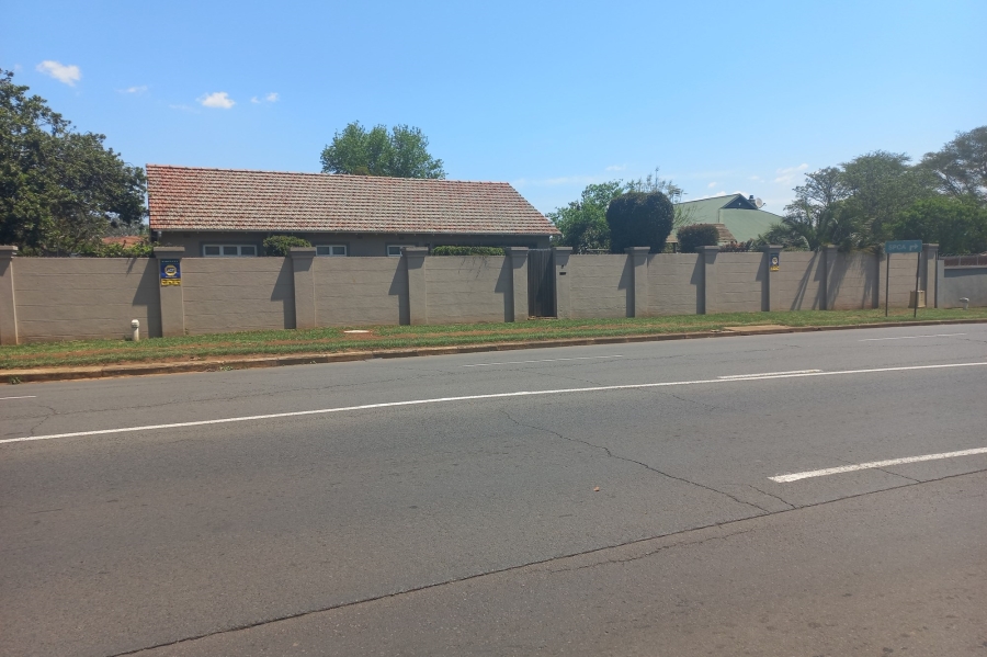 3 Bedroom Property for Sale in Scottsville KwaZulu-Natal