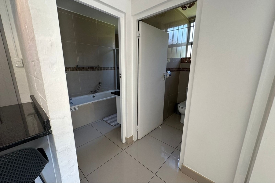 2 Bedroom Property for Sale in Compensation Beach KwaZulu-Natal