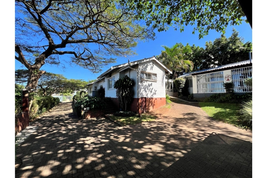 4 Bedroom Property for Sale in Glenwood KwaZulu-Natal