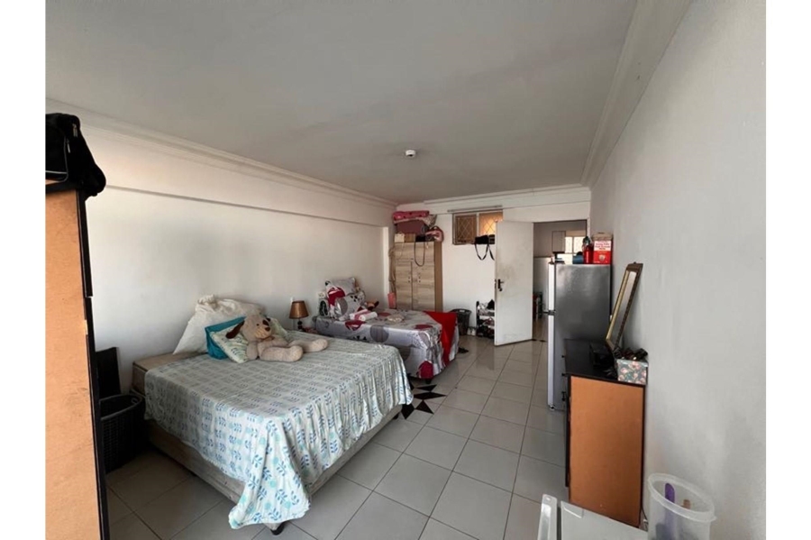 2 Bedroom Property for Sale in Durban Central KwaZulu-Natal