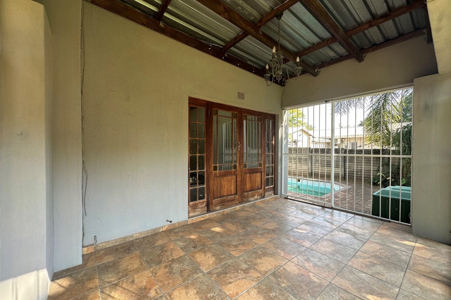 3 Bedroom Property for Sale in Huttenheights KwaZulu-Natal