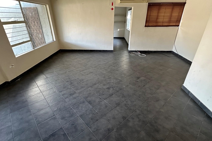 3 Bedroom Property for Sale in Huttenheights KwaZulu-Natal