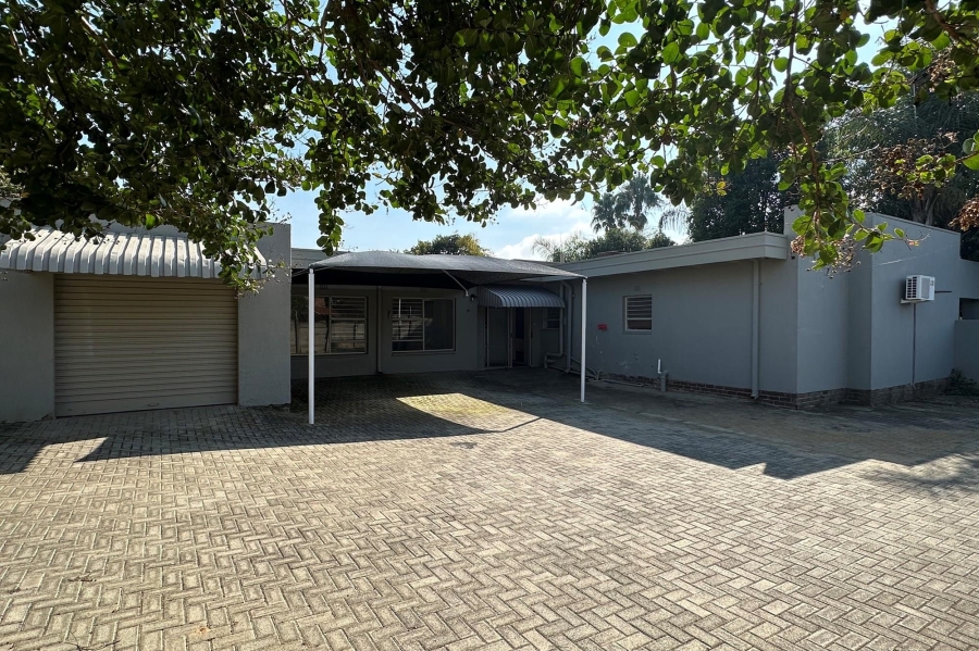 3 Bedroom Property for Sale in Huttenheights KwaZulu-Natal