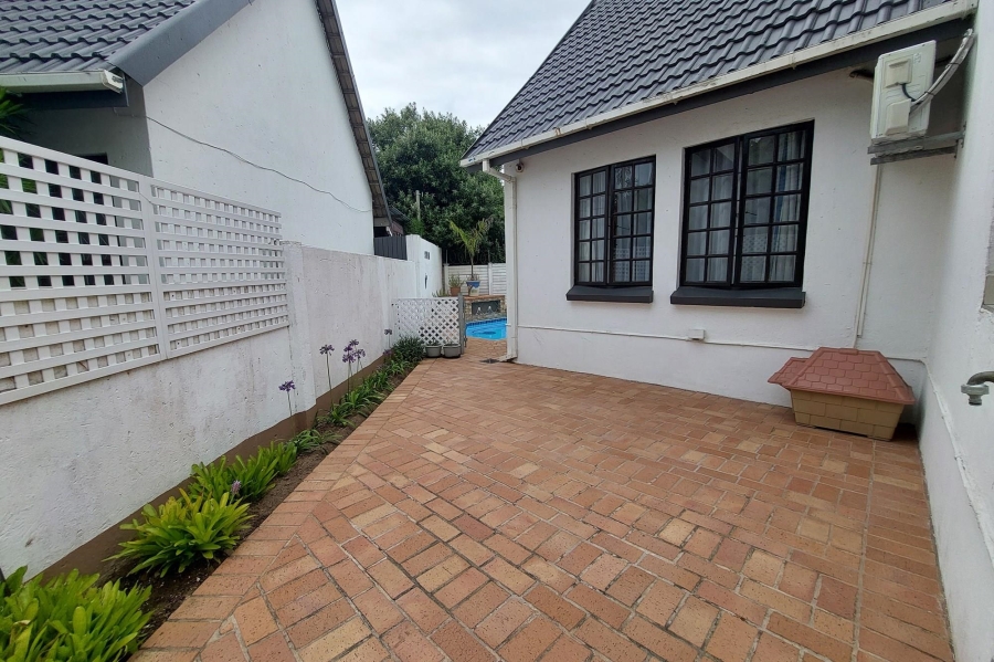 3 Bedroom Property for Sale in Meer En See KwaZulu-Natal