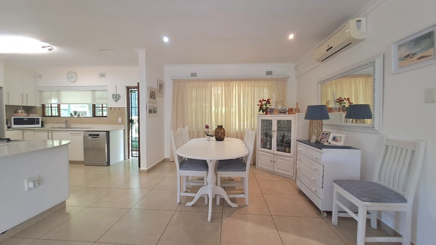 4 Bedroom Property for Sale in Deepdale KwaZulu-Natal