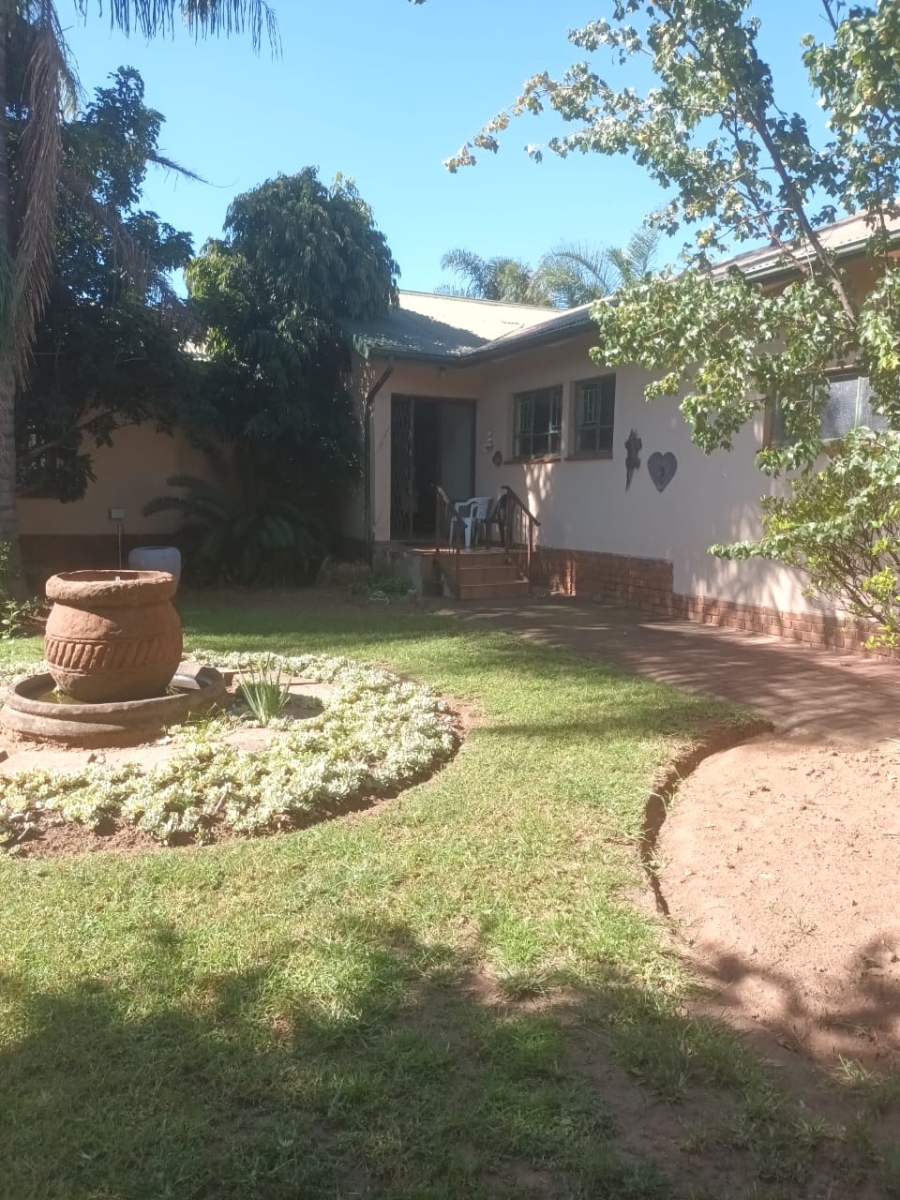 To Let 2 Bedroom Property for Rent in Pioneer Park KwaZulu-Natal