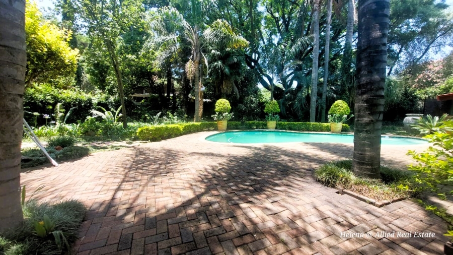 4 Bedroom Property for Sale in Huttenheights KwaZulu-Natal