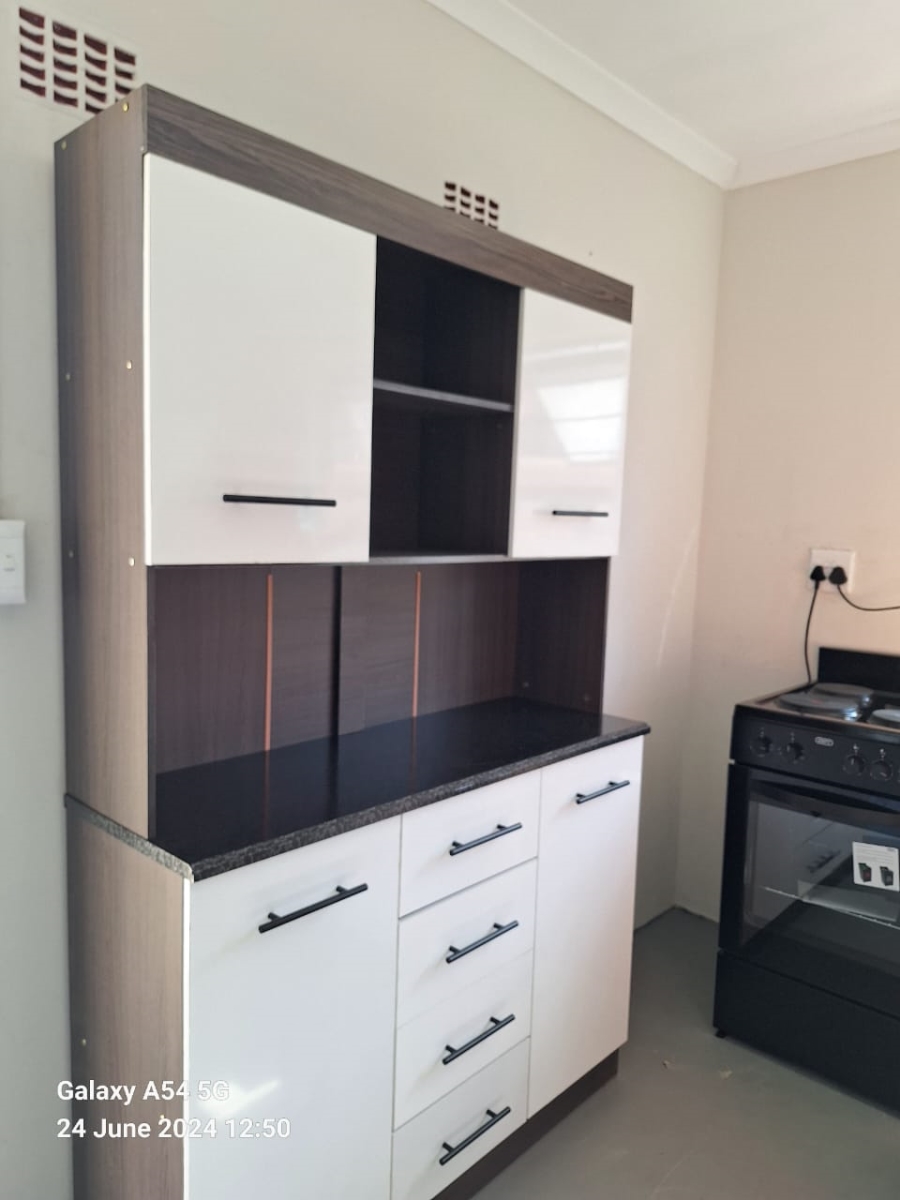 To Let 2 Bedroom Property for Rent in Birdswood KwaZulu-Natal