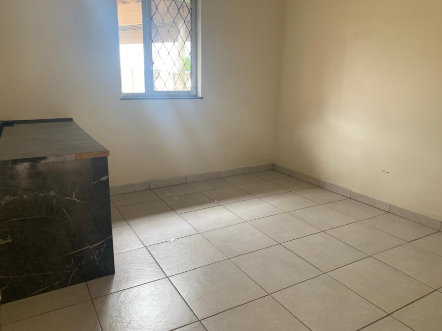 To Let 3 Bedroom Property for Rent in Brackenham KwaZulu-Natal