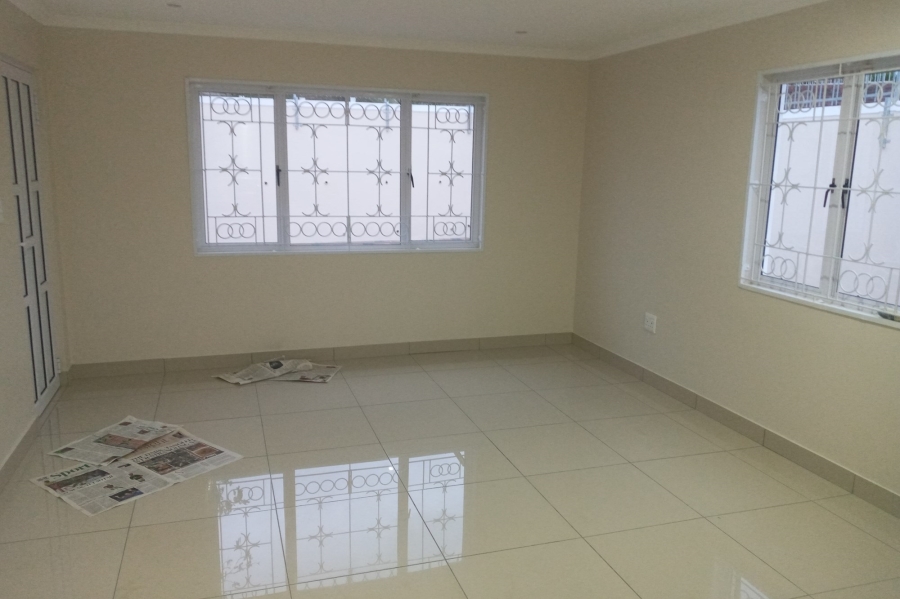 To Let 3 Bedroom Property for Rent in Woodview KwaZulu-Natal