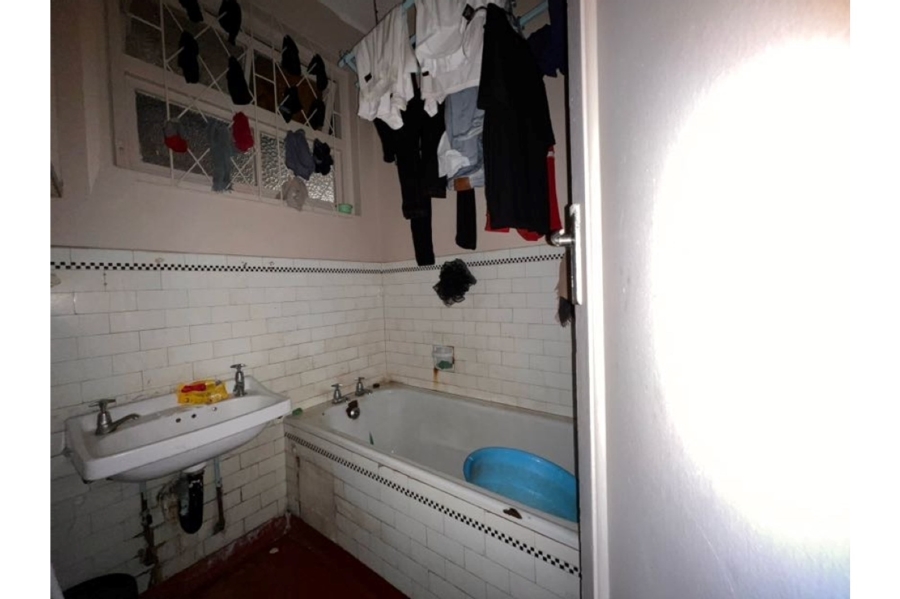 2 Bedroom Property for Sale in Durban Central KwaZulu-Natal