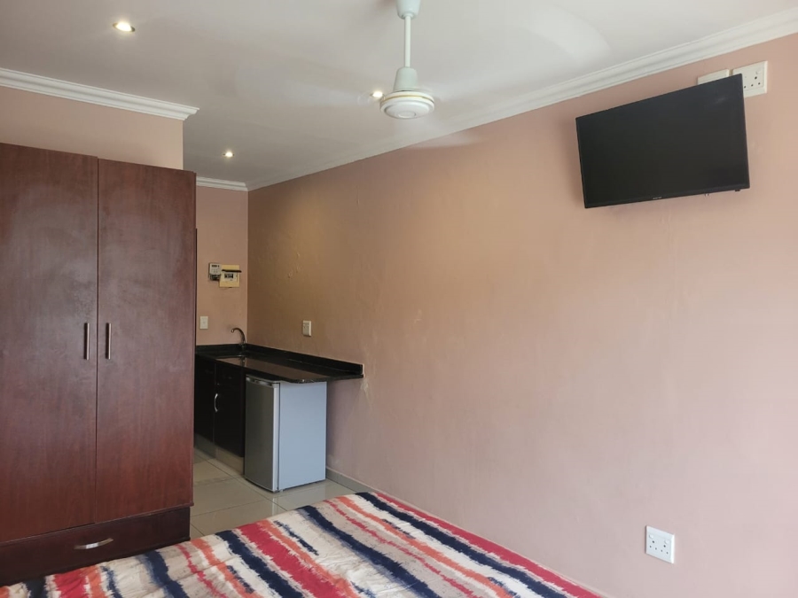 To Let 1 Bedroom Property for Rent in Ramsgate KwaZulu-Natal