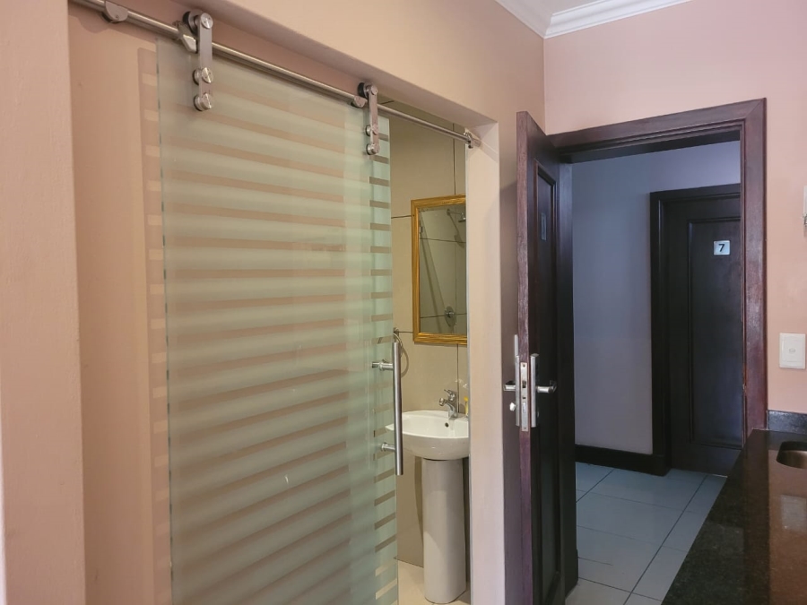 To Let 1 Bedroom Property for Rent in Ramsgate KwaZulu-Natal