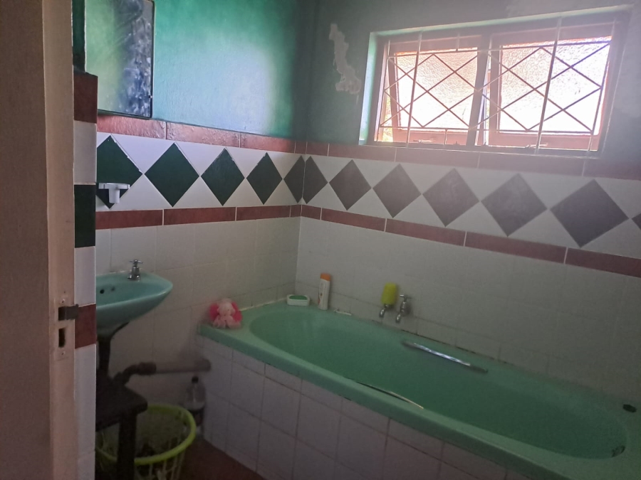 4 Bedroom Property for Sale in Palm Beach KwaZulu-Natal