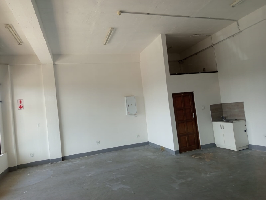 To Let commercial Property for Rent in Ottawa KwaZulu-Natal