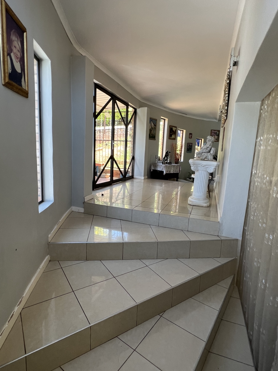 11 Bedroom Property for Sale in Boughton KwaZulu-Natal