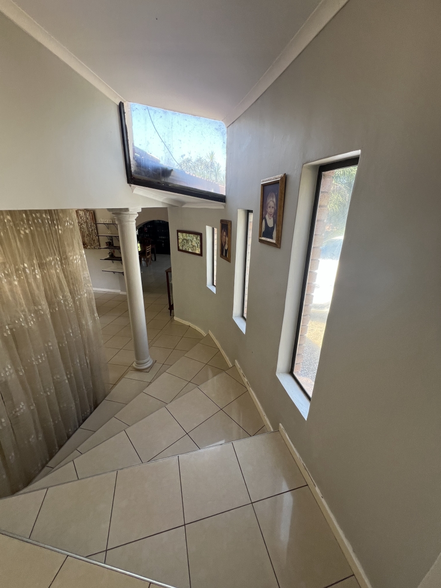 11 Bedroom Property for Sale in Boughton KwaZulu-Natal