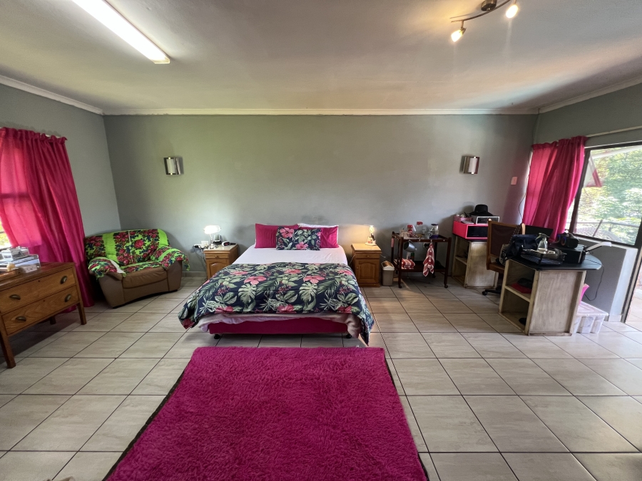 11 Bedroom Property for Sale in Boughton KwaZulu-Natal