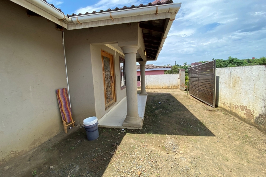 4 Bedroom Property for Sale in Newlands West KwaZulu-Natal