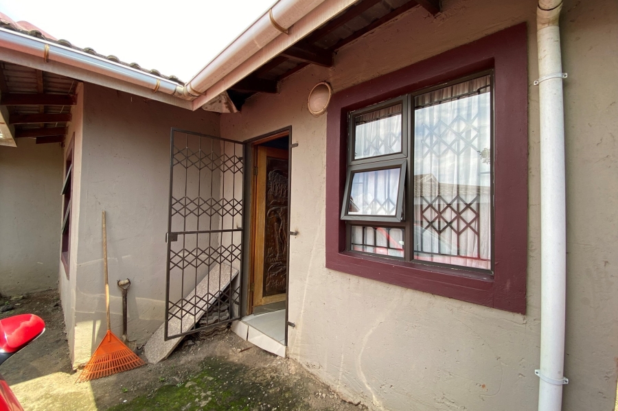 4 Bedroom Property for Sale in Newlands West KwaZulu-Natal