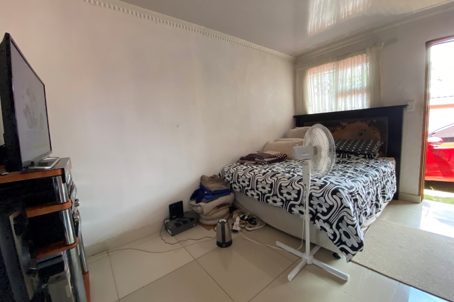 4 Bedroom Property for Sale in Newlands West KwaZulu-Natal