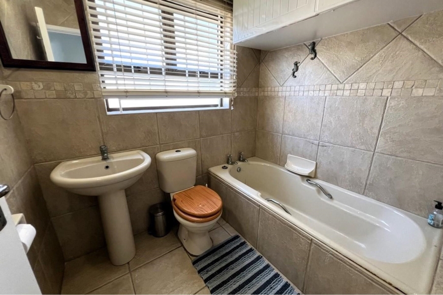 2 Bedroom Property for Sale in Shakas Rock KwaZulu-Natal