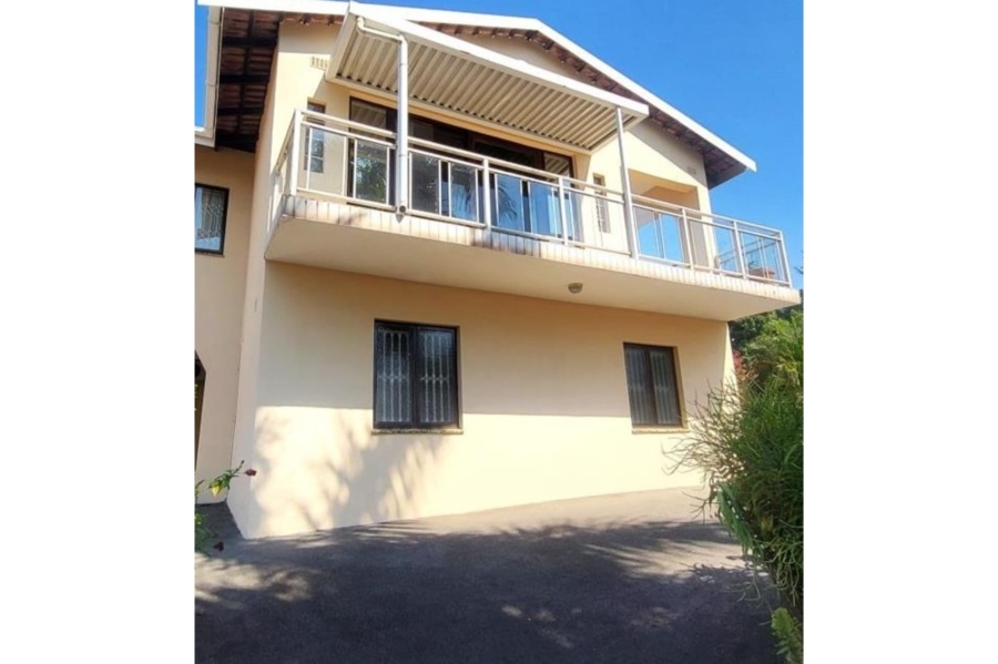 5 Bedroom Property for Sale in Brindhaven KwaZulu-Natal