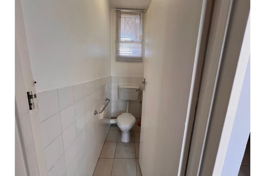 2 Bedroom Property for Sale in Windermere KwaZulu-Natal