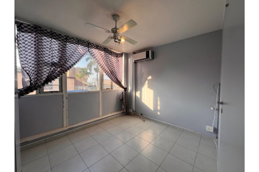 2 Bedroom Property for Sale in Windermere KwaZulu-Natal