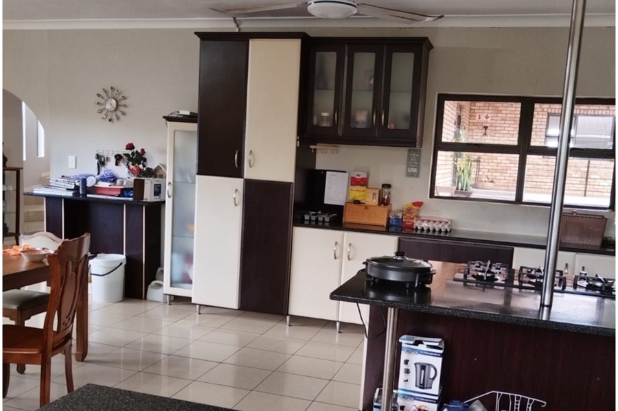 10 Bedroom Property for Sale in Boughton KwaZulu-Natal