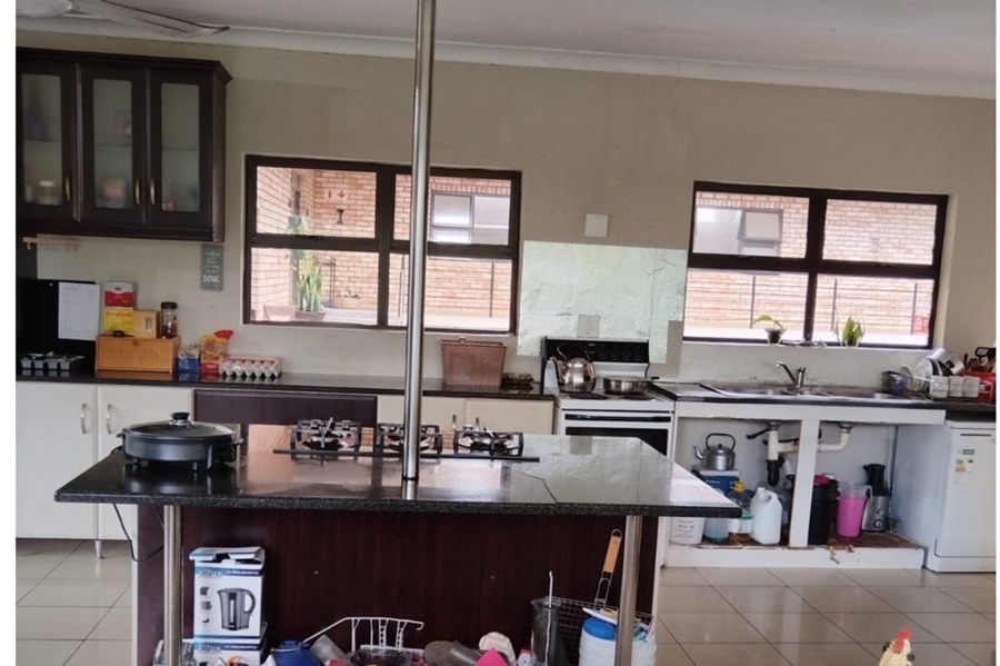 10 Bedroom Property for Sale in Boughton KwaZulu-Natal