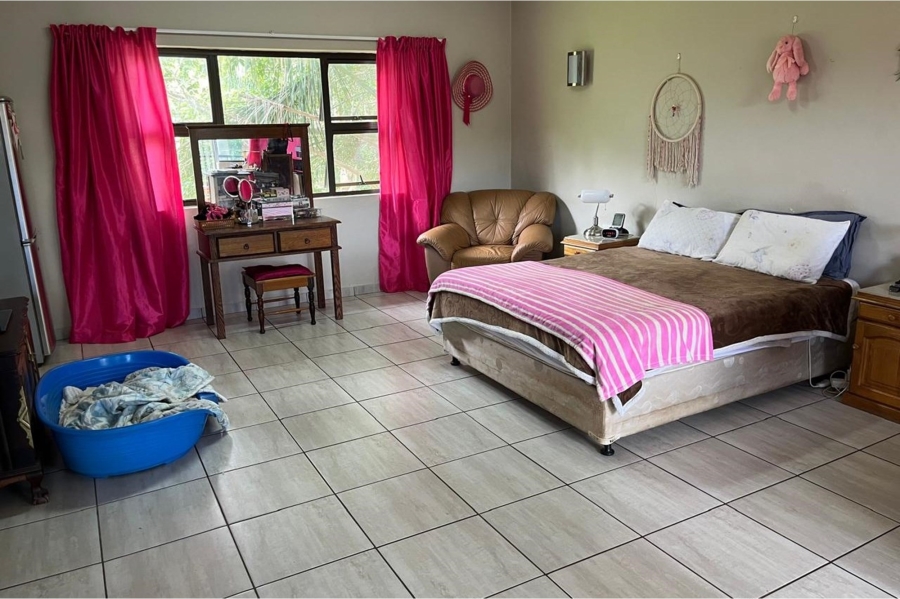 10 Bedroom Property for Sale in Boughton KwaZulu-Natal