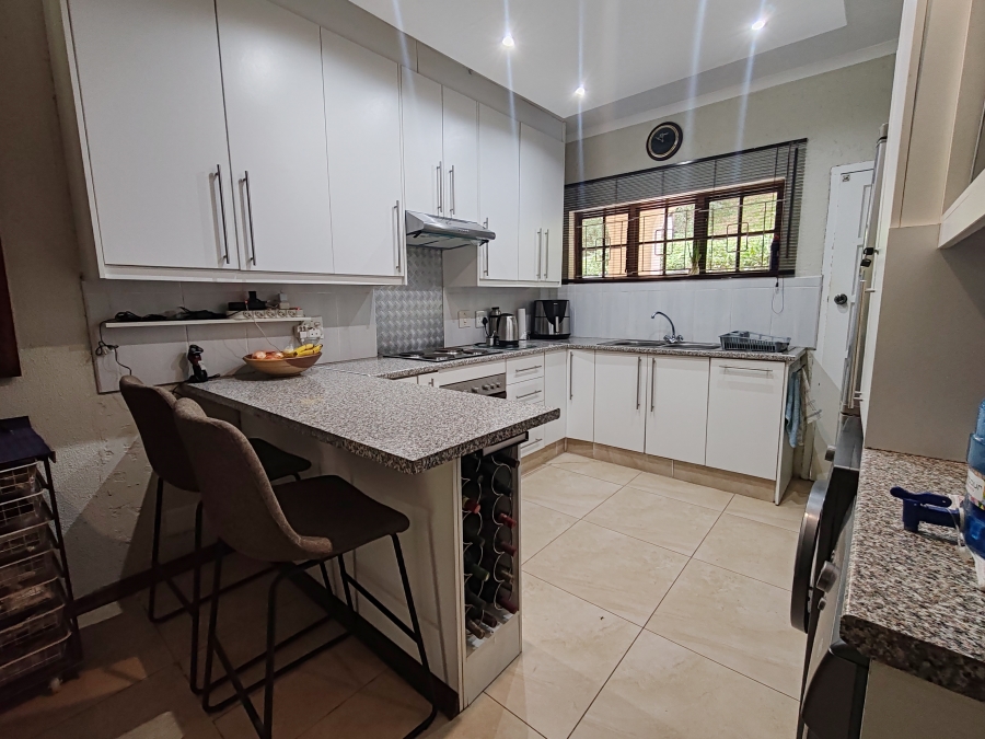 2 Bedroom Property for Sale in Rennies Beach KwaZulu-Natal