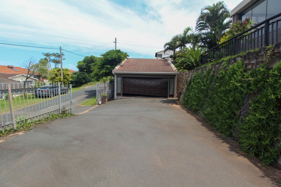 To Let 3 Bedroom Property for Rent in Ocean View KwaZulu-Natal