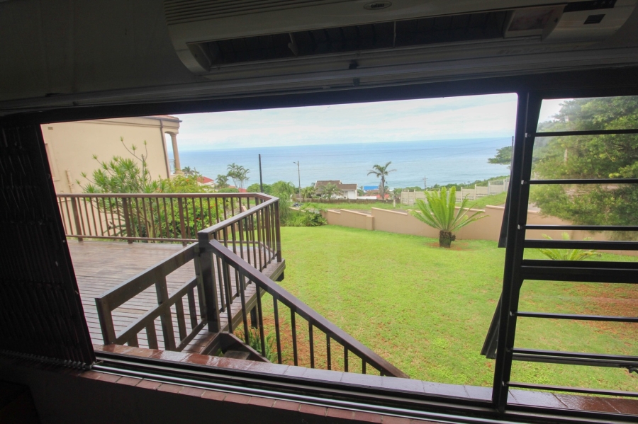 4 Bedroom Property for Sale in Brighton Beach KwaZulu-Natal