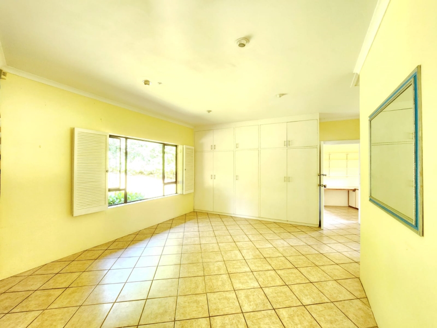 To Let 1 Bedroom Property for Rent in Kloof KwaZulu-Natal