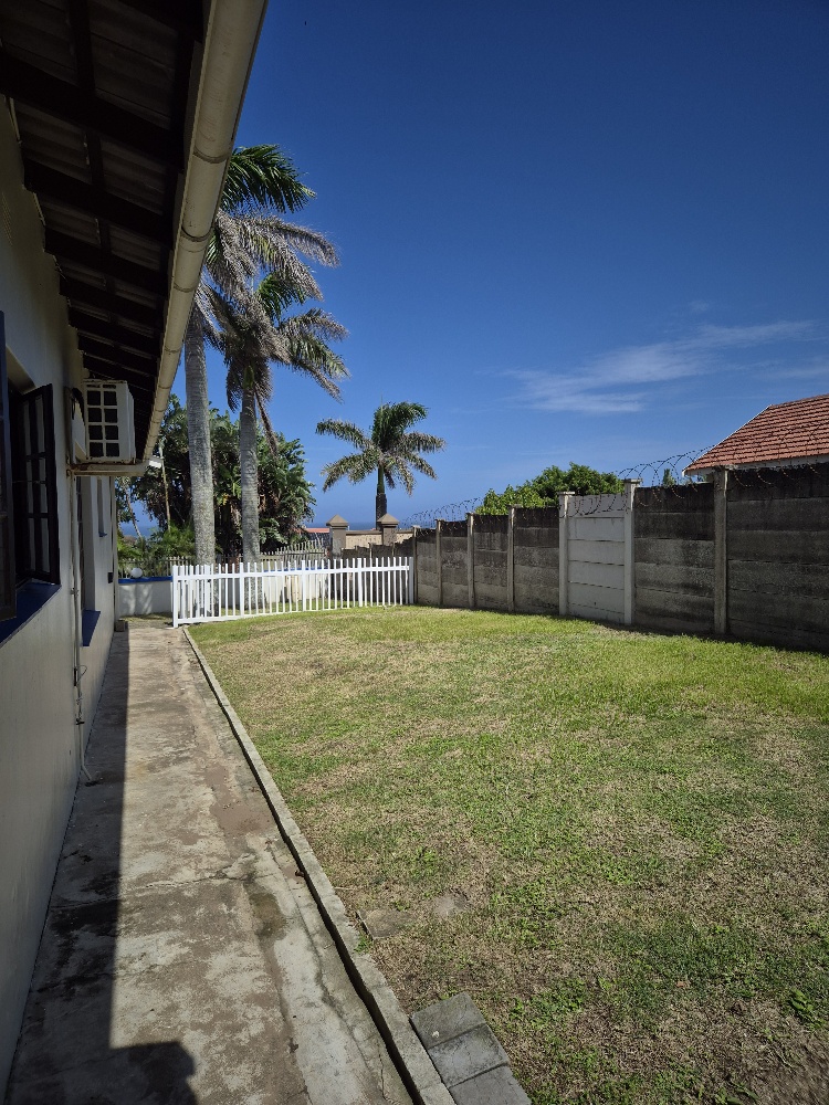 4 Bedroom Property for Sale in Manaba Beach KwaZulu-Natal